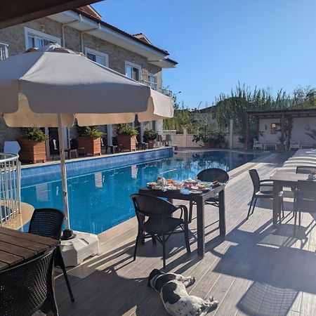 Vespera Hotel Дальян Экстерьер фото